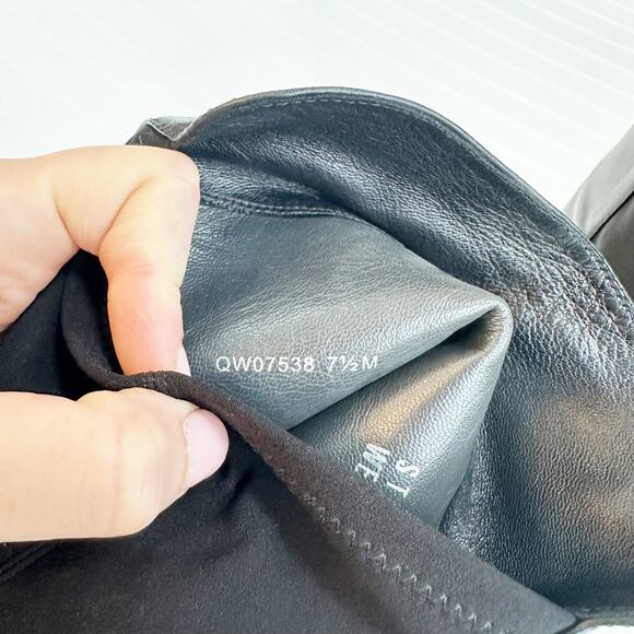 Stuart Weitzman 5050 Knee High Boots Black Leather Pull On Lug Sole Size 7.5 - Picture 7 of 14